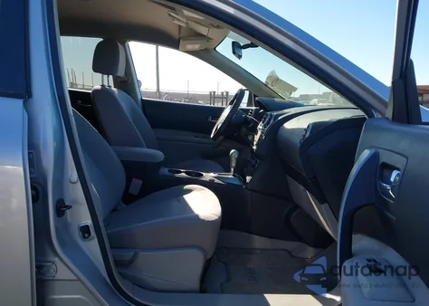 2014 Nissan Rogue Select S z USA, uszkodzony, nr VIN JN8AS5MTXEW612537